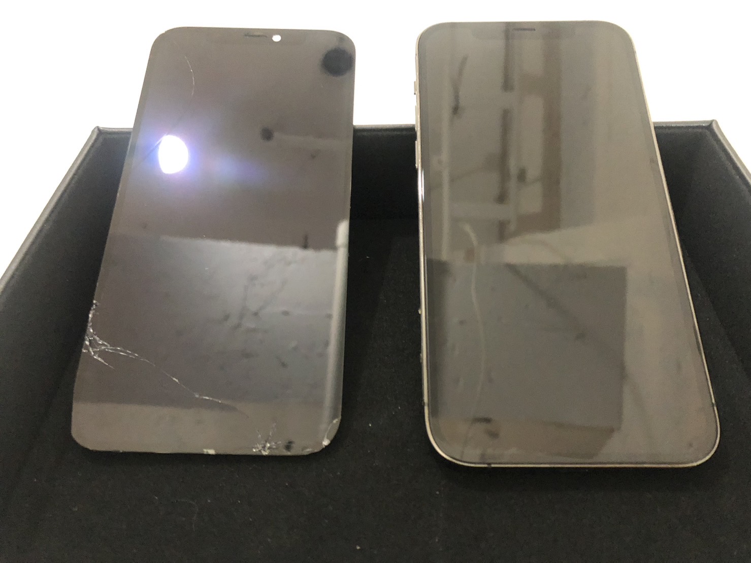 iPhone12Proガラス割れ画面修理【iPhone修理赤羽】