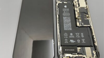 iPhoneXS画面割れの修理【iPhone修理川越】