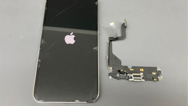 iPhone13Pro充電口故障の修理【iPhone修理川越】