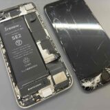 iPhoneSE2ガラス割れ修理【iPhone修理所沢】