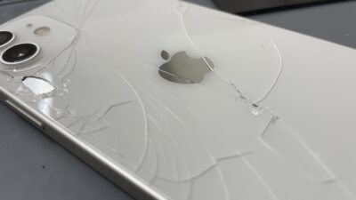 iPhone12背面割れ修理【iPhone修理川越】