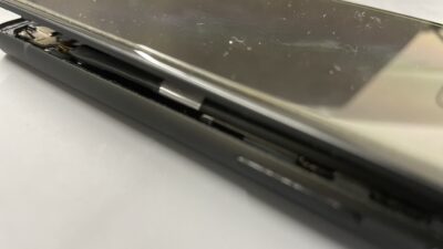 画面が浮いた⁉Google Pixel6バッテリー交換【android修理川越】