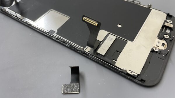 iPhoneSE2ホームボタン効かない⁉【iPhone修理川越】