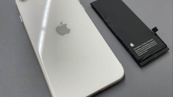 iPhoneSE3バッテリー交換【iPhone修理川越】