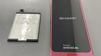 AQUOS R(706SH)バッテリー交換【android修理川越】