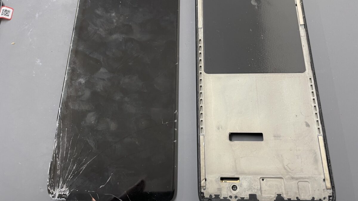 Xiaomi Redmi 9T画面修理【スマホ修理川越】