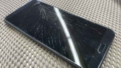 AQUOS sense 3Plus画面修理【android修理川越】