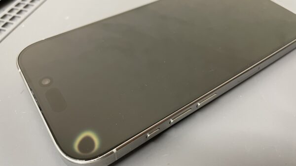 iPhone15Pro画面修理【iPhone修理川越】