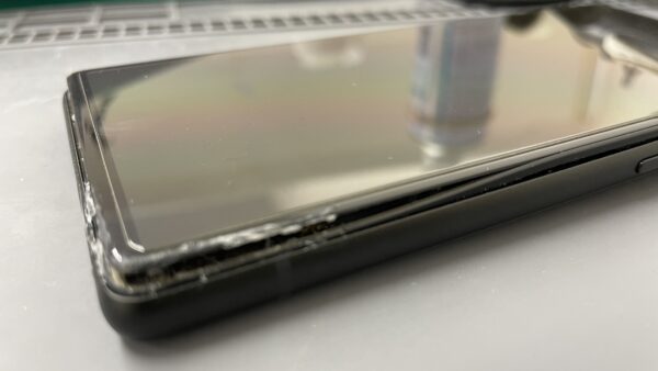 Pixel6の画面が勝手に開いた⁉【スマホ修理川越】