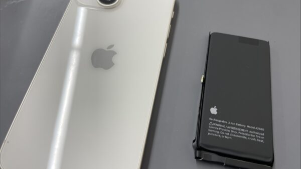 iPhone13miniバッテリー交換【iPhone修理川越 】