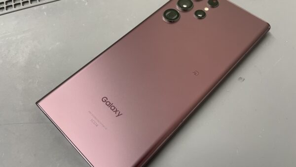 【川越】Galaxy S22 Ultraのバッテリー交換を実施|発熱・持ちが悪い症状が改善【スマホ修理 SmaFast 川越店】
