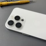 【川越】iPhone16 Proリアカメラに紫の線・斑点が出る症状で交換修理｜大宮・川越周辺で高額見積もり後にご来店