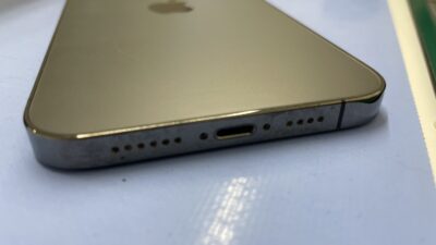 【川越】iPhone 12 Pro Max 充電口（ドック）＋バッテリー交換｜データ初期化不要で修理対応