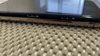 【川越】iPhone XS バッテリー膨張による交換修理｜早めの交換で安心