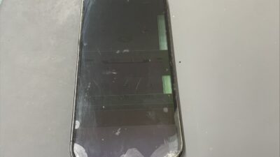 iPhone12Pro画面故障の修理【iPhone修理川越】