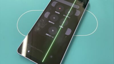画面に線画は入ったAQUOSSense8の画面修理【スマホ修理川越】