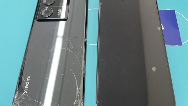 Xiaomi13T画面故障の修理【スマホ修理川越】