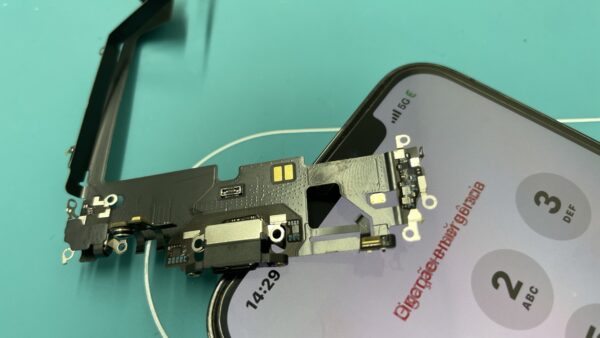 iPhone充電ができない状態の修理【iPhone修理川越】