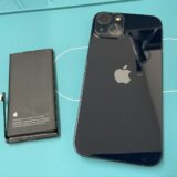 iPhone13のバッテリー交換｜耐水性能はどうなる？耐水シールも交換しました【iPhone修理川越】