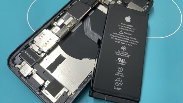 iPhone12miniバッテリーのご依頼【iPhone修理川越】