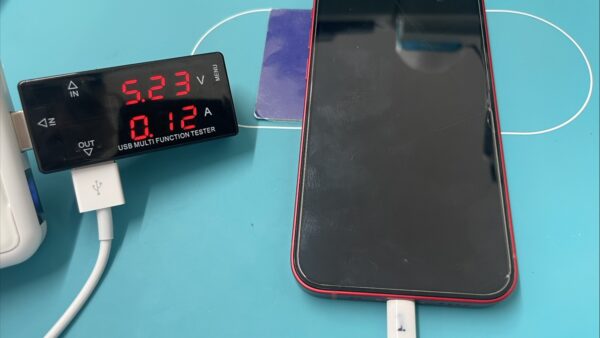 iPhone13mini水没して起動がしない!画面交換でデータそのまま即日復旧【スマホ修理川越】
