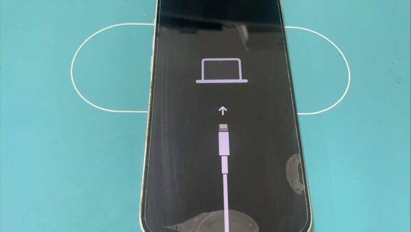 iPhone突然リカバリーモードになった症状の修理【iPhone修理川越】