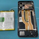 川越でOPPO Reno9 Aのバッテリー交換！充電していないと電源が落ちる症状でご相談