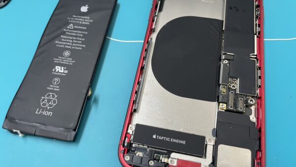 iPhoneSE2バッテリー交換のご依頼【iPhone修理川越】