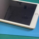 iPadの画面が浮いてきた！原因はバッテリー膨張でした｜早めの交換で画面故障を防止【SmaFast】