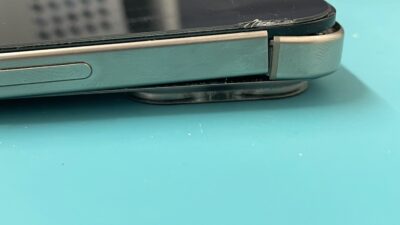 iPhone15ProMaxミドルフレーム割れの修理【iPhone郵送修理】
