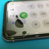 iPhone11の画面割れと液晶黒シミの表示不良を液晶交換で修理しました