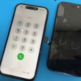 画面割れで真っ暗になって操作ができないiPhone15の画面交換