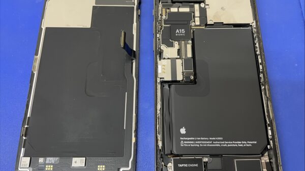 iPhone13ProMaxバッテリー交換のご依頼【iPhone修理金沢文庫】