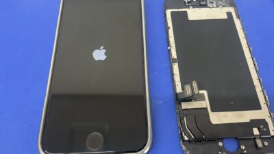 iPhoneSE第3世代画面修理【iPhone修理金沢文庫】