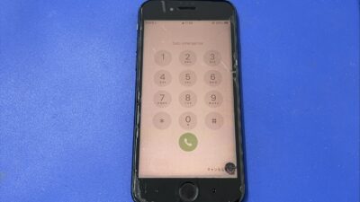 iPhoneSE3液晶漏れ画面修理【iPhone修理金沢文庫】