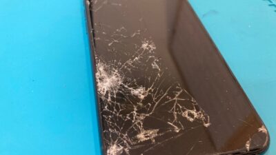 iPhone11Proガラス割れ画面修理【iPhone修理所沢】