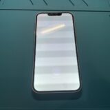 iPhone13白い画面の状態で画面修理【iPhone修理所沢】