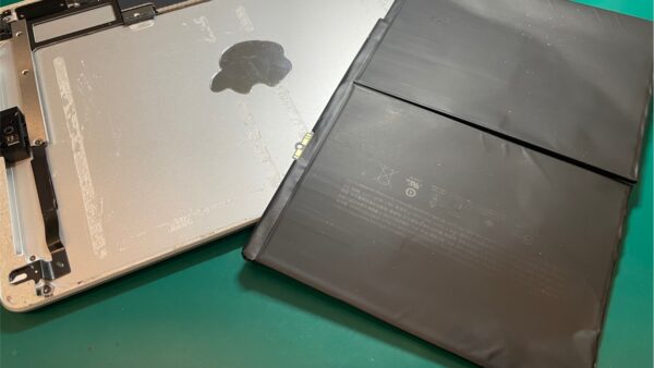 iPad充電マークから起動しない症状の修理【iPad修理所沢】