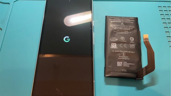 背面パネルが外れてしまったGooglePixel7aの修理【スマホ修理所沢】
