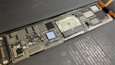 なんとか電源が入るiPadPro11インチ第4世代【iPad基板修理】