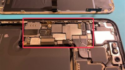 画面が映らなくなった15Proの修理【iPhone基板修理】