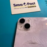 背面バキバキiPhone14の修理【iPhone修理所沢】