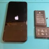 iPhoneXs Maxバッテリー交換のご依頼【iPhone修理所沢】