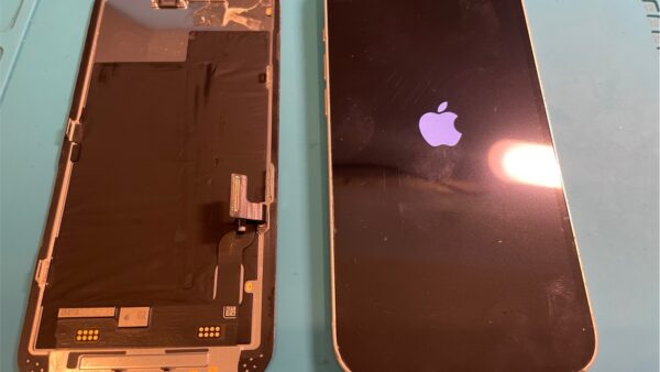 iPhone13液晶故障の画面修理【iPhone修理所沢】