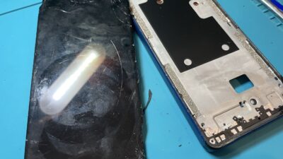 XPERIA ACEⅢ 画面故障の修理【スマホ修理所沢】