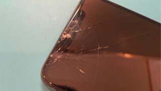 画面割れでFaceid反応しない状態も画面修理で復旧【iPh...