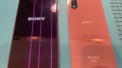 XPERIA5Ⅱ液晶に縦線が入る症状の修理【スマホ修理所沢】