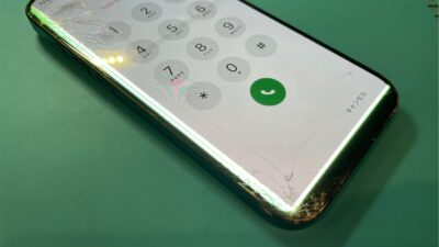iPhone15Proひび割れ画面修理【iPhone修理所沢】