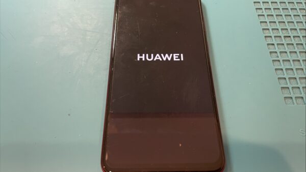 HUAWEI nova lite3起動不良の復旧修理【スマホ基板修理】