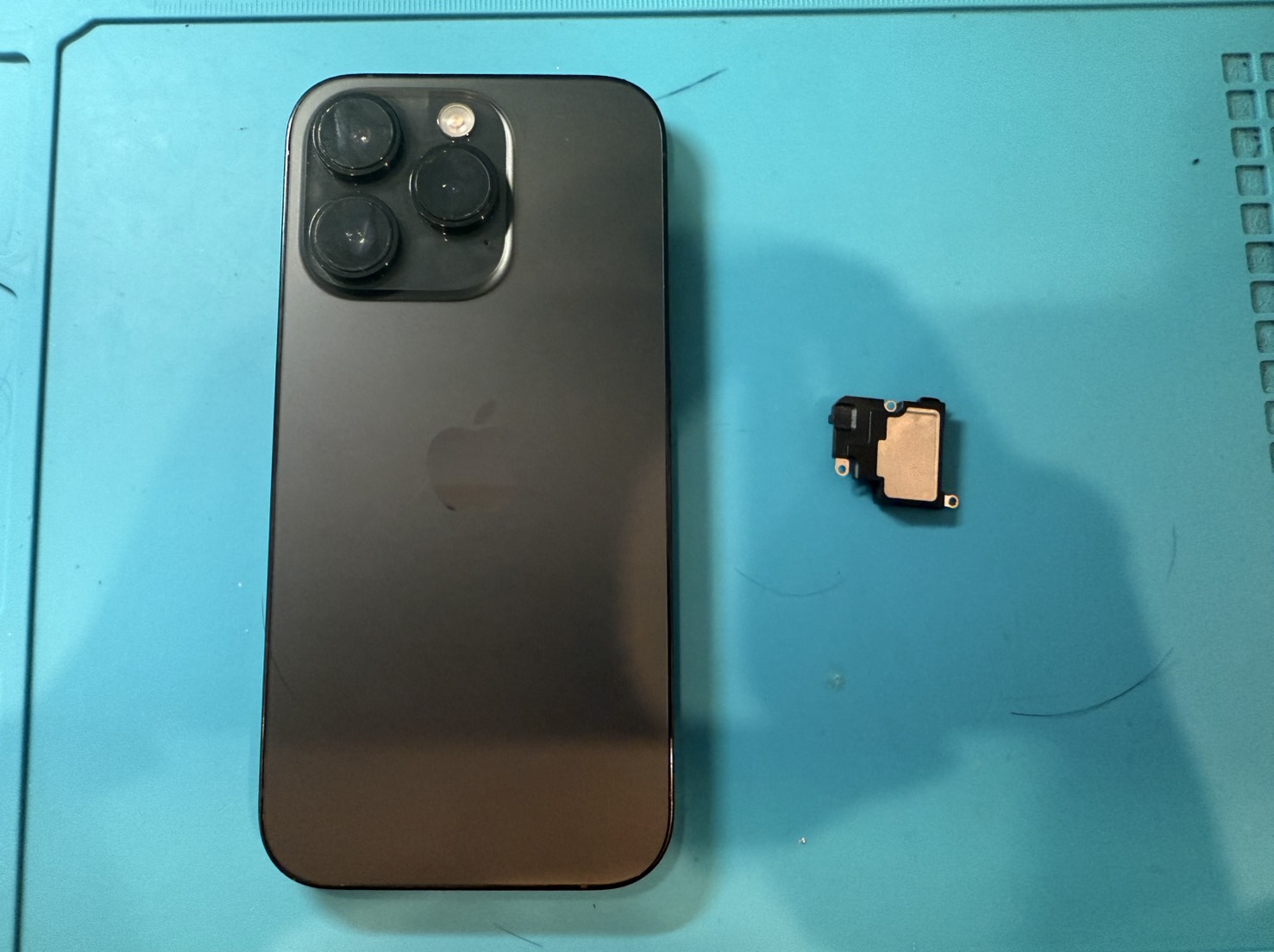 iPhone14Proイヤースピーカー故障【iPhone修理所沢】 | iPhone・iPad